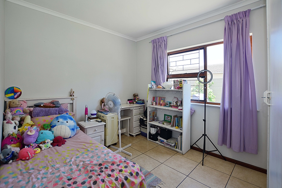 4 Bedroom Property for Sale in Winelands Western Cape